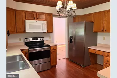 11926 Woodland View Drive, Fredericksburg, VA 22407 - Photo 18