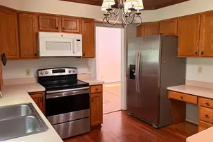 11926 Woodland View Dr, Fredericksburg, VA 22407 - Photo 18