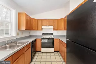 10114 Ballston Rd, Fredericksburg, VA 22408 - Photo 12