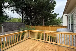 10100 Bellevue Ct, Fredericksburg, VA 22408 - Photo 12