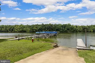 6801 Lake Pointe Dr, Mineral, VA 23117 - Photo 8