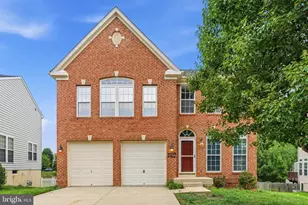 5407 Silver Maple Ln, Fredericksburg, VA 22407 - Photo 2