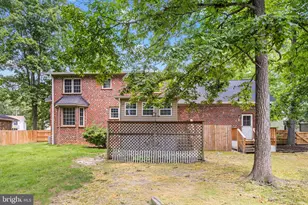 9 Sanford Cir, Fredericksburg, VA 22407 - Photo 8
