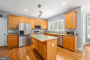 10000 Betsy St, Fredericksburg, VA 22408 - Photo 14