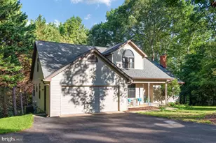 12504 Hawkins Ln, Spotsylvania, VA 22551 - Photo 8