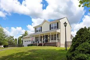 12110 Stonehenge Dr, Fredericksburg, VA 22407 - Photo 2