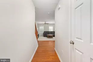 10416 Hillside Ln, Fredericksburg, VA 22408 - Photo 8