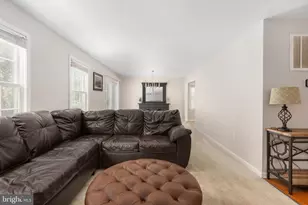 10416 Hillside Ln, Fredericksburg, VA 22408 - Photo 16