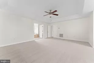 5610 Heritage Hills Cir, Fredericksburg, VA 22407 - Photo 26