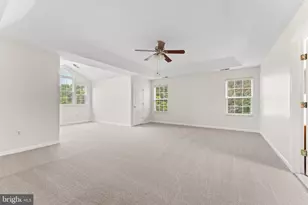 5610 Heritage Hills Cir, Fredericksburg, VA 22407 - Photo 24