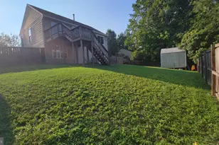 10003 Erlwood Ct, Fredericksburg, VA 22407 - Photo 12