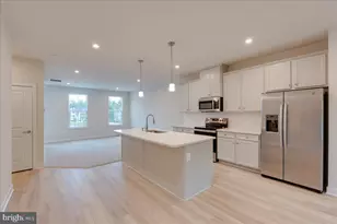 7238 Musca Shire Ln, Spotsylvania, VA 22553 - Photo 8