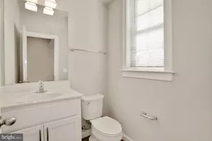 5604 Finley Rose Ct, Fredericksburg, VA 22407 - Photo 4