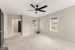 5725 Ross Dr, Fredericksburg, VA 22407 - Photo 16