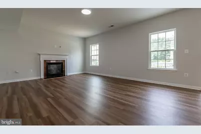 9349 Birch Cliff Drive, Fredericksburg, VA 22407 - Photo 4