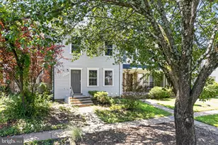 10606 Wakeman Dr, Fredericksburg, VA 22407 - Photo 2