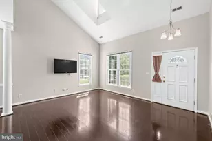 4301 Turnberry Dr, Fredericksburg, VA 22408 - Photo 4