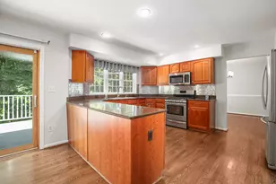 10205 N Hampton Ln, Fredericksburg, VA 22408 - Photo 14