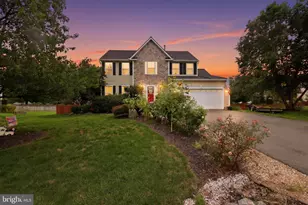 6106 Crown Grant Dr, Spotsylvania, VA 22553 - Photo 2