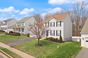 6210 Hot Spring Ln, Fredericksburg, VA 22407 - Photo 2