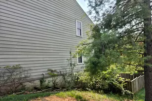 10714 Brice Ct, Fredericksburg, VA 22407 - Photo 32