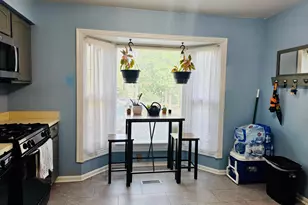 10714 Brice Ct, Fredericksburg, VA 22407 - Photo 4