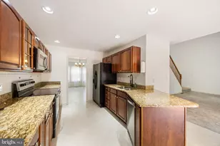 10307 Napoleon St, Fredericksburg, VA 22408 - Photo 4