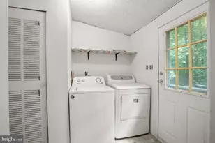 8108 Marrywood Ct, Spotsylvania, VA 22551 - Photo 12