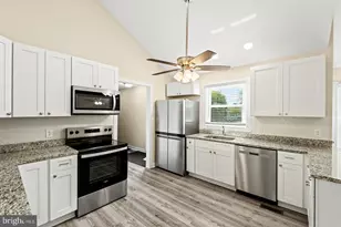 701 Halleck Ct, Fredericksburg, VA 22407 - Photo 12