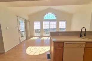 5207 Linden Dr, Fredericksburg, VA 22407 - Photo 8