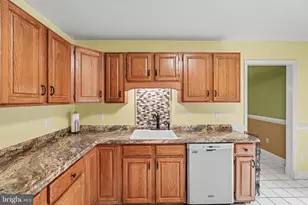 2920 Patriot Ln, Fredericksburg, VA 22408 - Photo 10