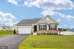 9304 Spg Hl Ln, Fredericksburg, VA 22408 - Photo 4