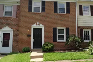 721 Olde Greenwich Cir, Fredericksburg, VA 22408 - Photo 1