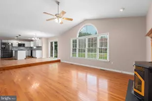 9903 Woodburn Ct, Fredericksburg, VA 22407 - Photo 14