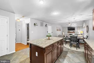 6001 Fox Point Rd, Fredericksburg, VA 22407 - Photo 20