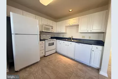 11412 Wytheville Court, Fredericksburg, VA 22407 - Photo 10