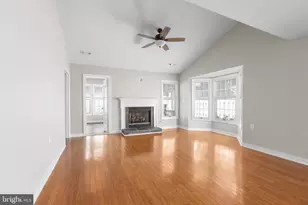 11469 Charleston Ct, Fredericksburg, VA 22407 - Photo 2