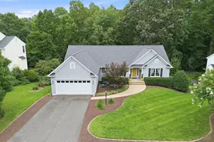 6028 Waterman Dr, Fredericksburg, VA 22407 - Photo 2