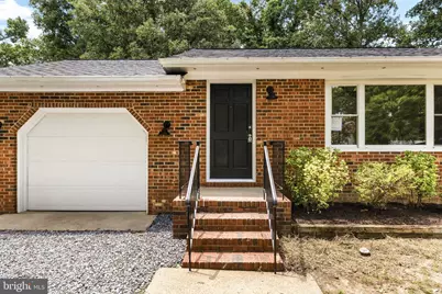 204 Pleasants Drive, Fredericksburg, VA 22407 - Photo 2