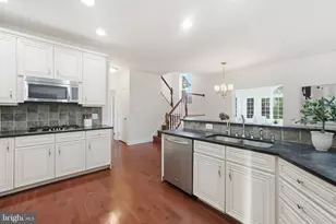 10801 Pinnacle Dr, Spotsylvania, VA 22551 - Photo 12
