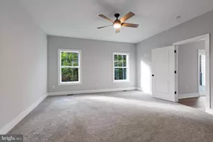 11585 Forest Walk Dr, Spotsylvania, VA 22551 - Photo 16