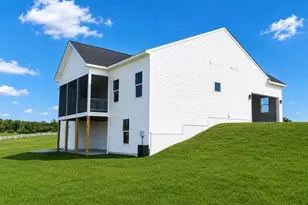 11585 Forest Walk Dr, Spotsylvania, VA 22551 - Photo 2