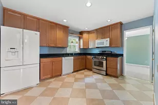 5812 Glen Eagles Dr, Fredericksburg, VA 22407 - Photo 14