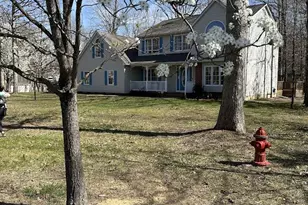 10511 Holleybrooke Dr, Spotsylvania, VA 22553 - Photo 2