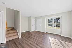 10505 Tidewater Plains Dr, Fredericksburg, VA 22408 - Photo 2