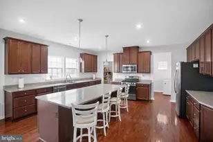 7901 Continental Ct, Fredericksburg, VA 22407 - Photo 14