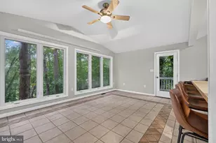 4413 Murven Park Ln, Fredericksburg, VA 22408 - Photo 10