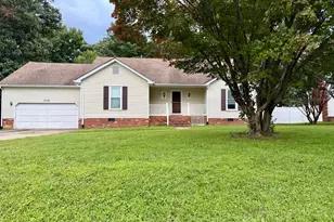 505 Maple Grove Dr, Fredericksburg, VA 22407 - Photo 1
