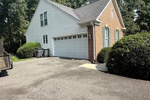 3915 Carlyle Ct, Fredericksburg, VA 22408 - Photo 44