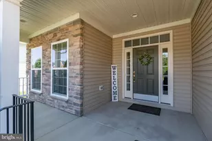 6312 W Dranesville Dr, Fredericksburg, VA 22407 - Photo 2